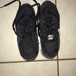 Mk is size:3 and Nike is:2